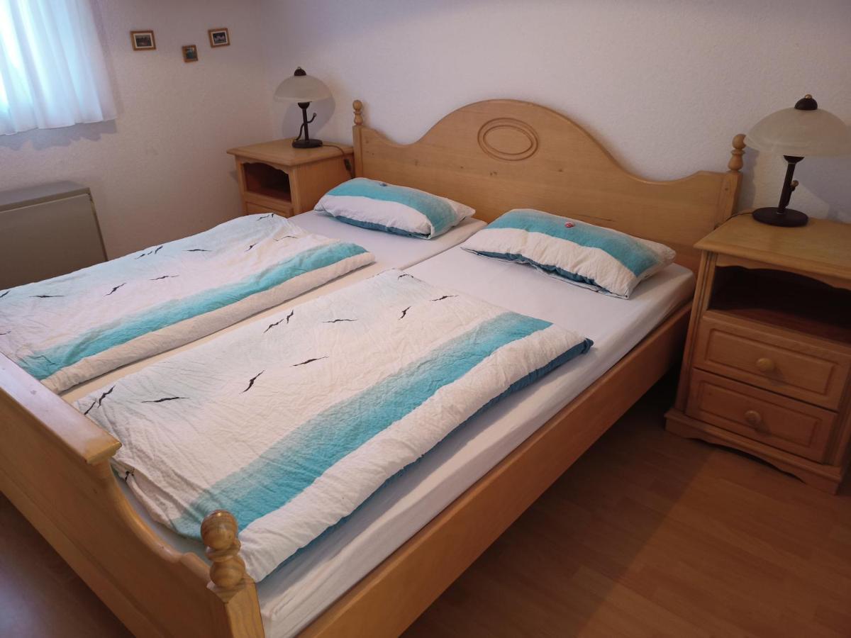 Haus Seerobbe-Erdgeschosswohnung Fehmarn Bagian luar foto