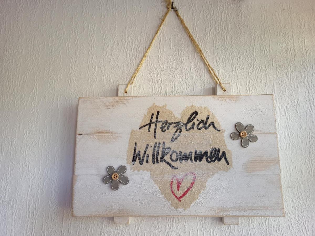 Haus Seerobbe-Erdgeschosswohnung Fehmarn Bagian luar foto